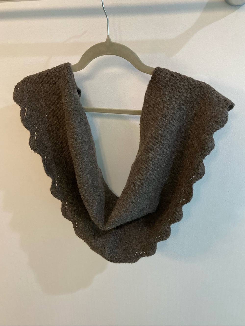 NWT Maeve Anthropologie Scallop Edge Scarf in Chocolate Brown Wool Blend